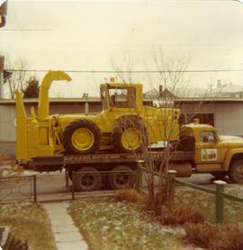 Souffleuse produite par Vohl Inc. Et distribuée par Richard Piché de Cap-Santé