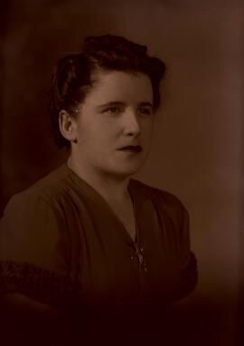 Demers, Yvette
