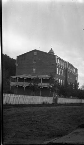Collège St-Joseh détruit par feu en 1933