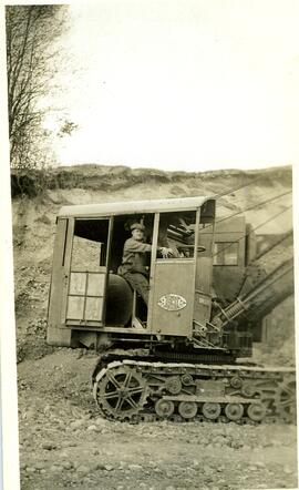 Construction route - Grue - Lomer et associé