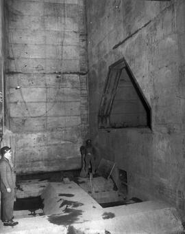 Construction d'un bâtiment en ciment