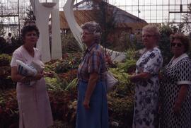 Visite à Montréal - Sr Jeannette Godin Mon épouse Marie-Paule Maman et cousine Bornais