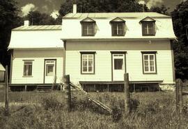 Propriétaire actuel JP Galarneau - Propiétaire original La famille – Rivière-Noire