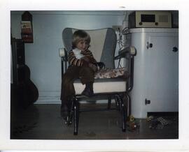 Jasmin Vohl (fils de Rémy) chez ses grands-parents Vohl