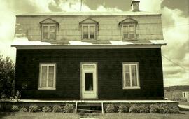 Propriétaire actuel Gérard Grondines Propriétaire original M Rivard - 16B Rivière Blanche