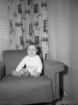 Bébé divan