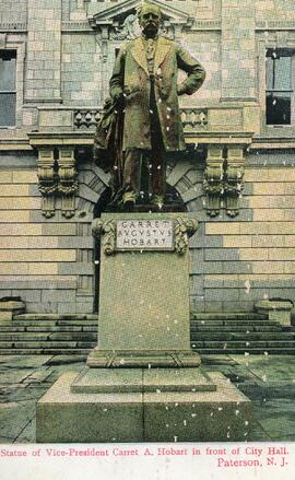 Statue of vice -President Carret A Hobart in front of the city Hall -Paterson N-J - À Joséphine Bilodeau - Recto