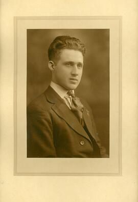 Portrait d’Adrien Vohl