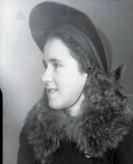 Mme Romeo Cayer