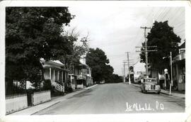 Rue de Saint-Ubalde - Commerces, café, automobile