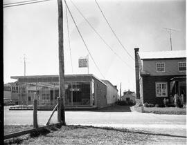 Brassard, Garage