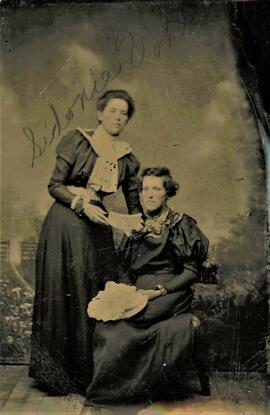 Sidonie Vohl (à gauche) et Elise Paquin