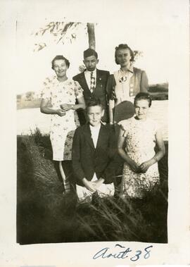 Parterre de Laurent Côté Bijoutier - Famille Foley