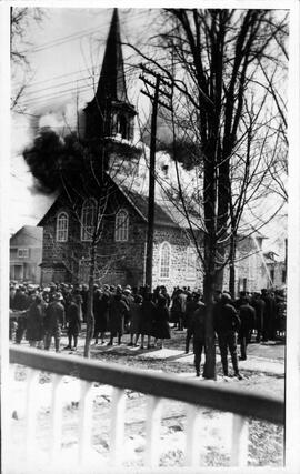 Incendie de l'Église de Portneuf, le 1er avril 1927