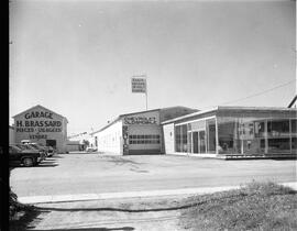 Brassard, Garage