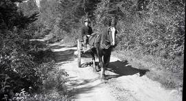 Au club Tourilli avec Alex Germain Joseph Cantin Édouard Piché et Louis Germain