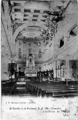 « Intérieur de l'église de Saint-Basile »