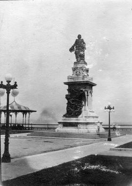 Statue Québec