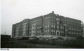 École terminée, 28 octobre 1948 - 15 cm x 9 cm – n&b.