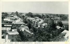 « St-Marc des Carrières – vue du village »