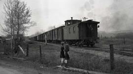 Champigny - train - Avec M Paquet chez M Paré