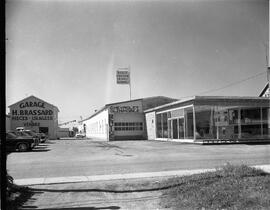 Brassard, Garage