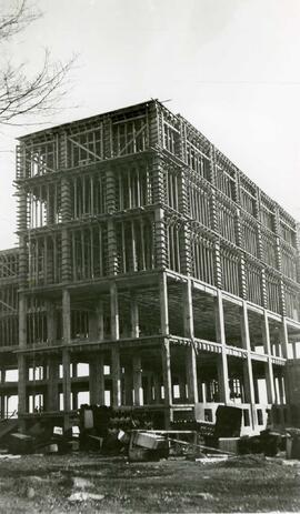 Construction – n&b.