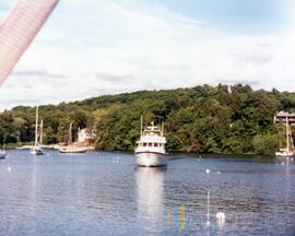 Bateaux sur un lac