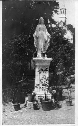 Notre-Dame du Souvenir donnée au couvent