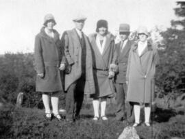 Trois hommes et trois femmes