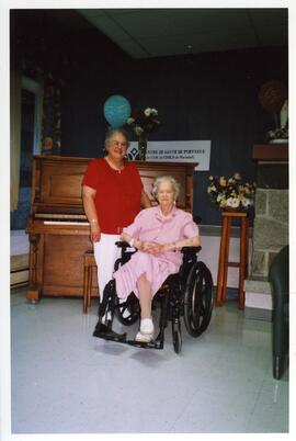 Corinne L’Écuyer (90 ans) avec sa fille Jocelyne Morin