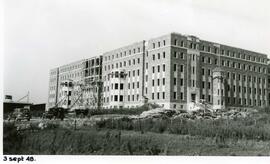 Construction, 3 septembre 1948 - Saint-Jacques de Montcalm – n&b.