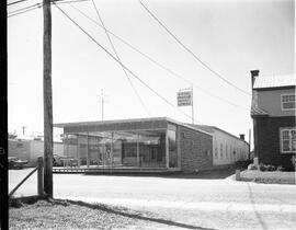 Brassard, Garage