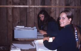 Fouille à Grondines - Lise Morency et fille arrière ?