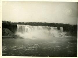 Vue panoramique des chutes du Niagara