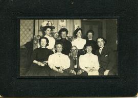 Portrait de Ruby Blackburn et sa famille